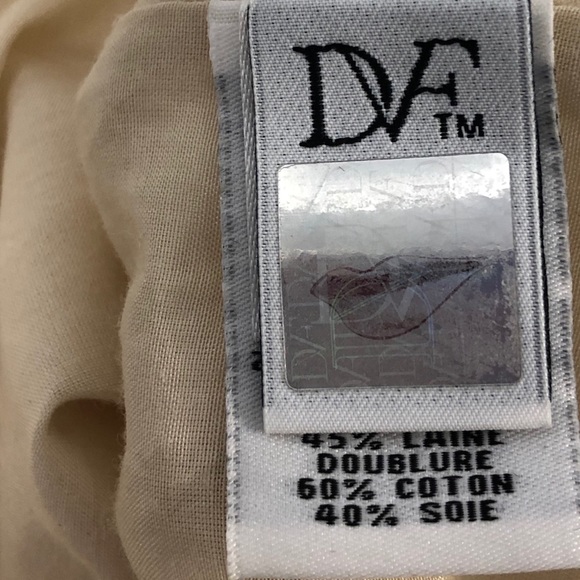 Diane Von Furstenberg Shift Silhouette. - Picture 5 of 8